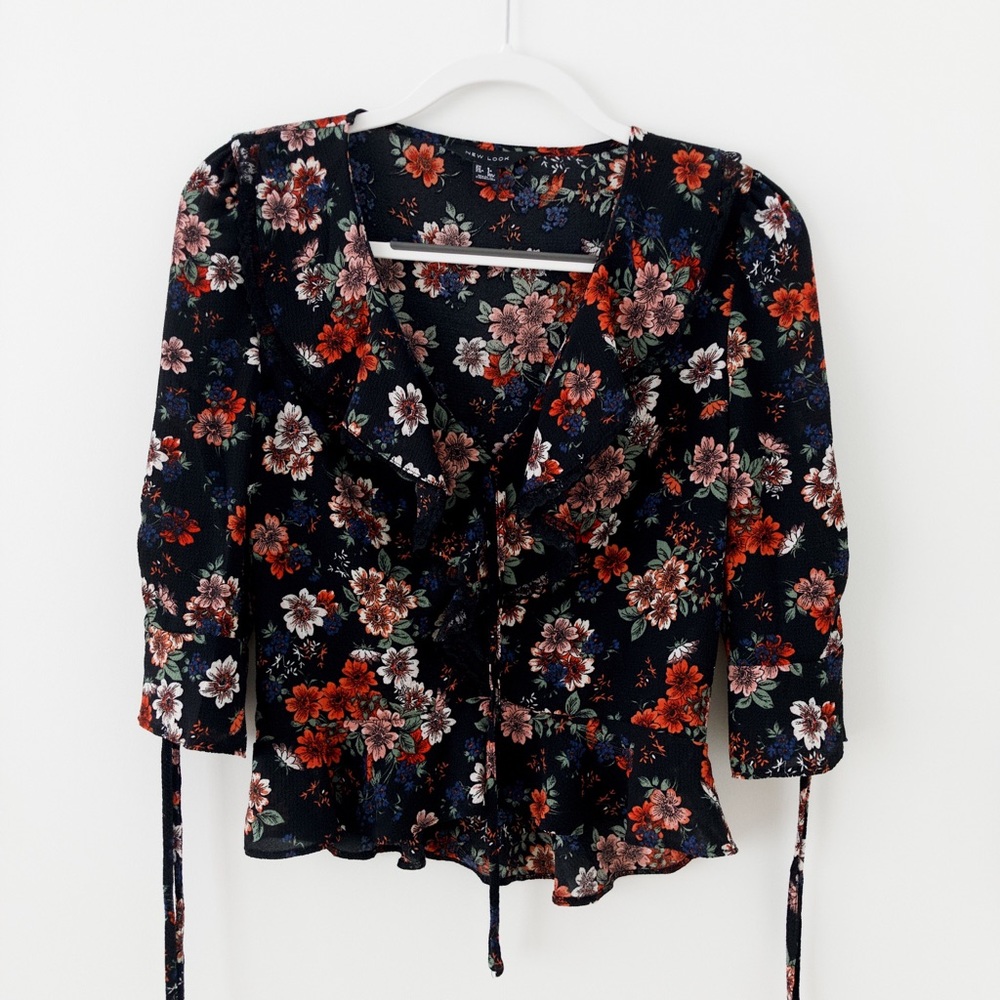 New Look flower blouse V neck